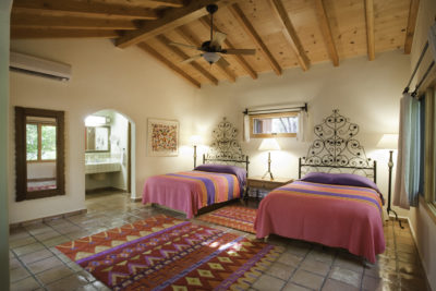hacienda-bedroom