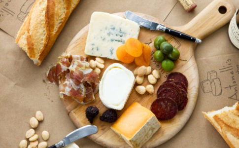 00 ANTONELLIS Cheese Board spread photo by Kate LaSueur 1024x683 1 e1596140698994